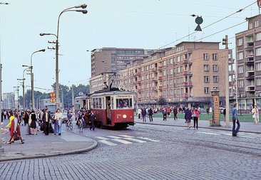 Die Moltkestraße, seit 1945 Aleja Wyzwolenia, in Stettin 1931, 1948 und 1975.