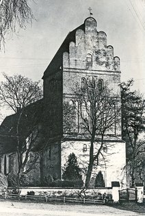 Die Kirche in Bladiau/Pjatidoroschnoje,  Kreis Heiligenbeil, vor 1945.