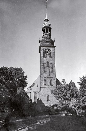 Die Kirche von Neuroßgarten in Königberg, vor 1944/45.